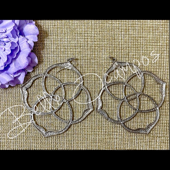 Kendra Scott Rajan - Picture 2 of 2